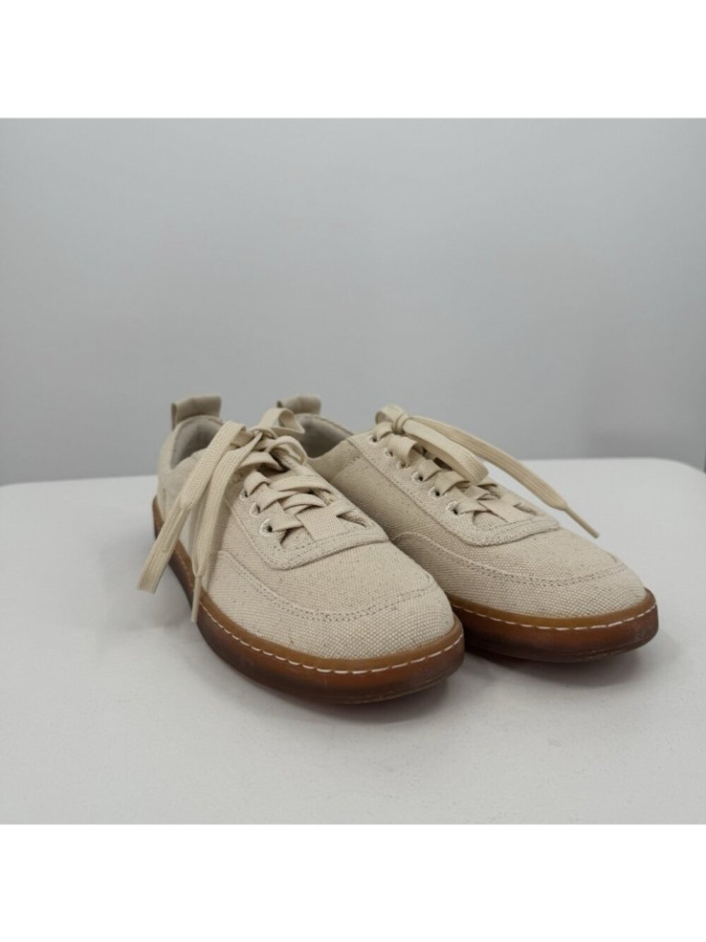 Everlane Tread Bare Sneaker size 7 Women's in Canvas/Red/Blue Lace-up Shoes - Picture 2 of 8